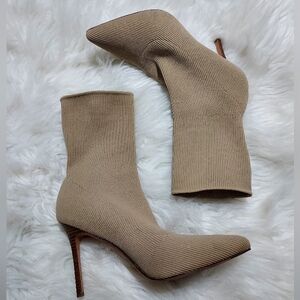 Veronica Beard Lisa Knit Tan Ankle Sock Pointed Toe Booties Sz-10
